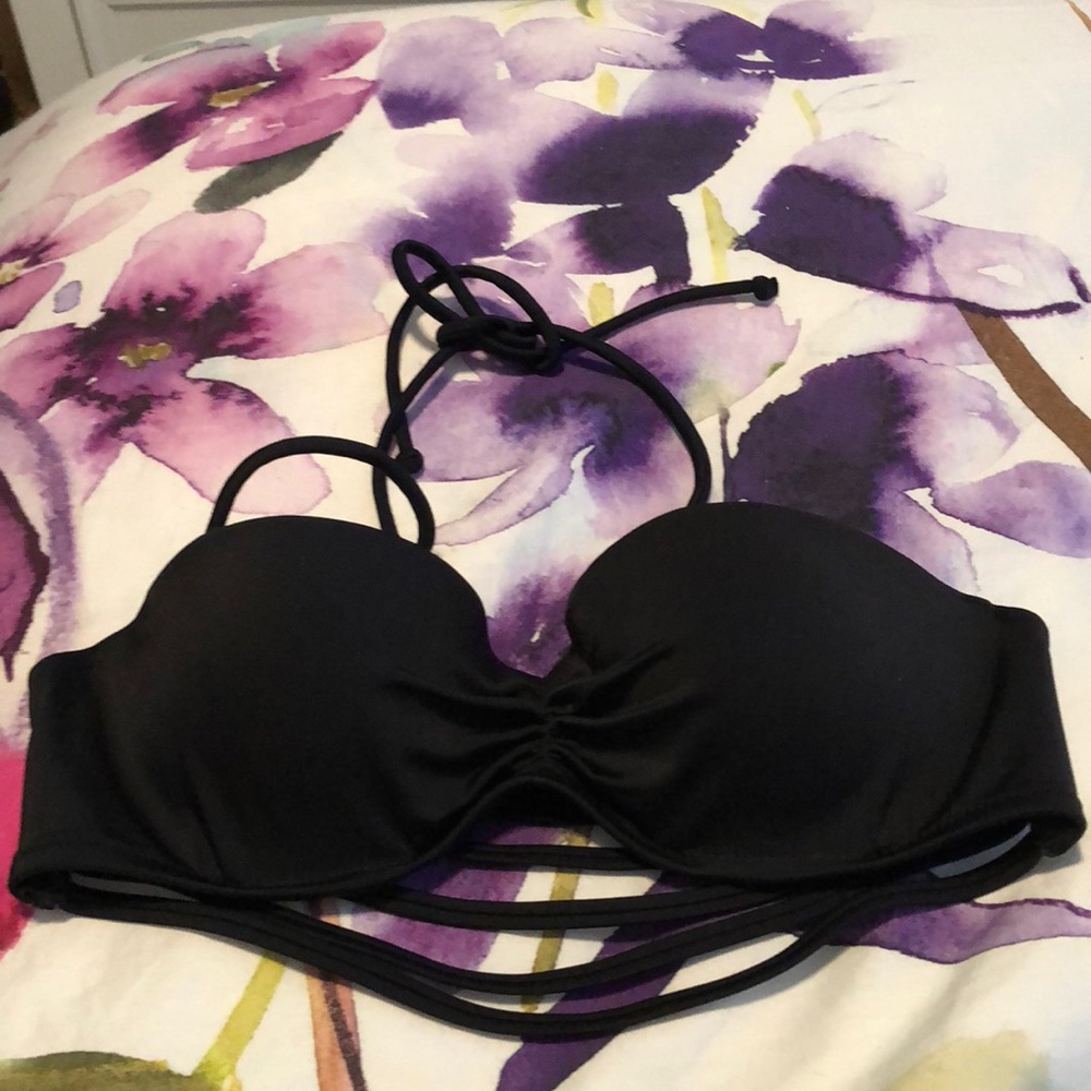 Victoria’s Secret Swim top